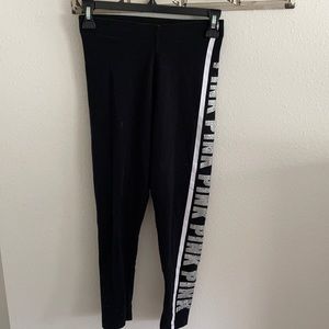 PINK size XS leggings.